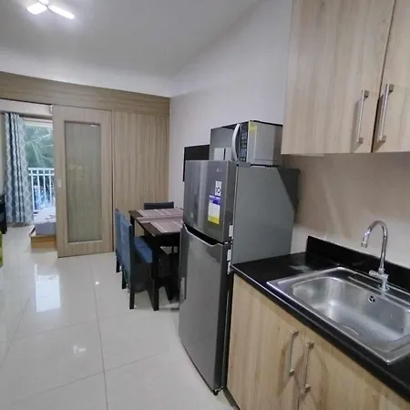 Livora Suites - 1 Bedroom With Balcony At Shore 1 Residences Mall Of Asia