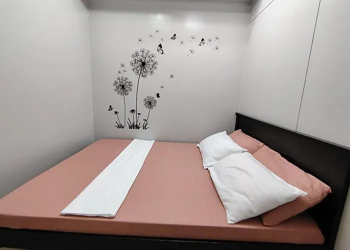Apartment Ideal Suites Moa - 2 Bedroom At Shore Residences - Good For 6 Guests *