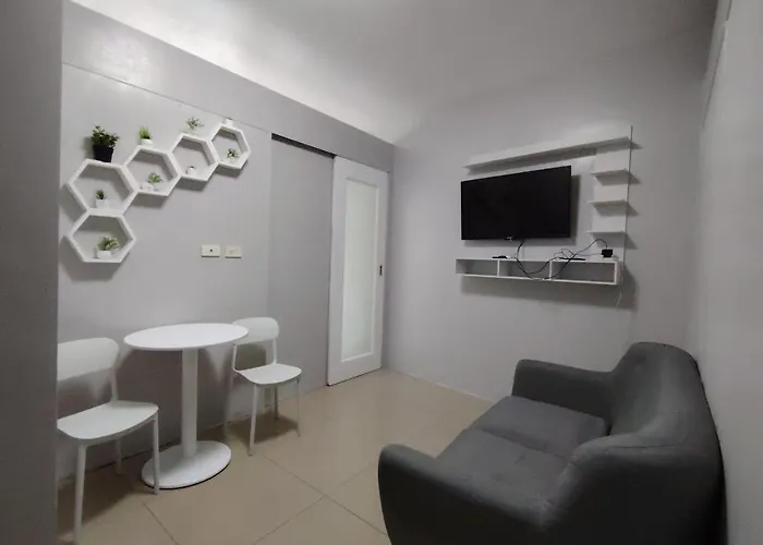Ideal Suites Moa - 2 Bedroom At Shore Residences - Good For 6 Guests Apartment *