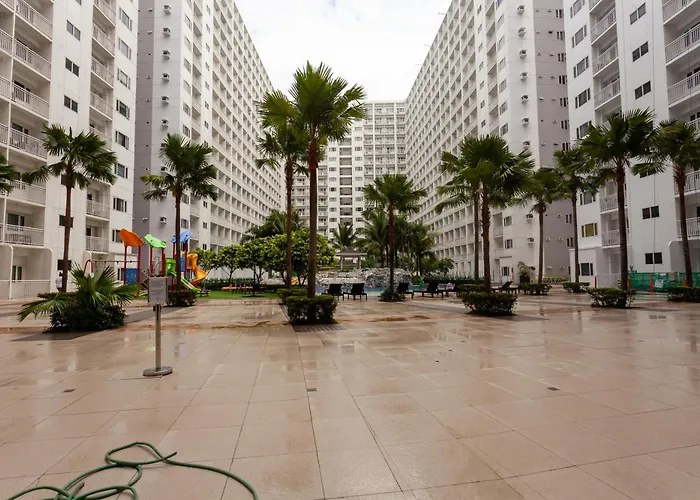 Apartment Ideal Suites Moa - 2 Bedroom At Shore Residences - Good For 6 Guests Manila