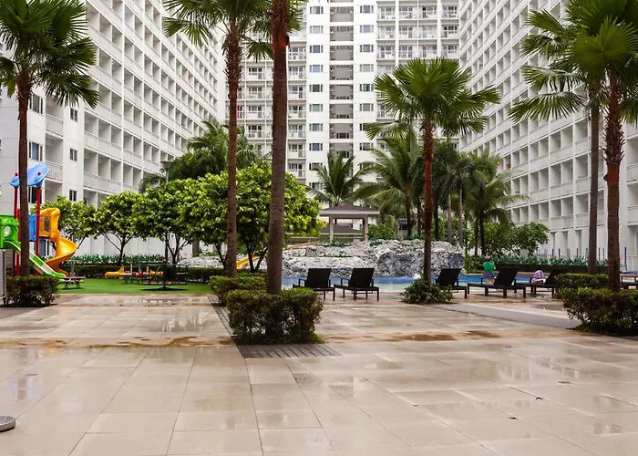 Apartment Ideal Suites Moa - 2 Bedroom At Shore Residences - Good For 6 Guests Manila